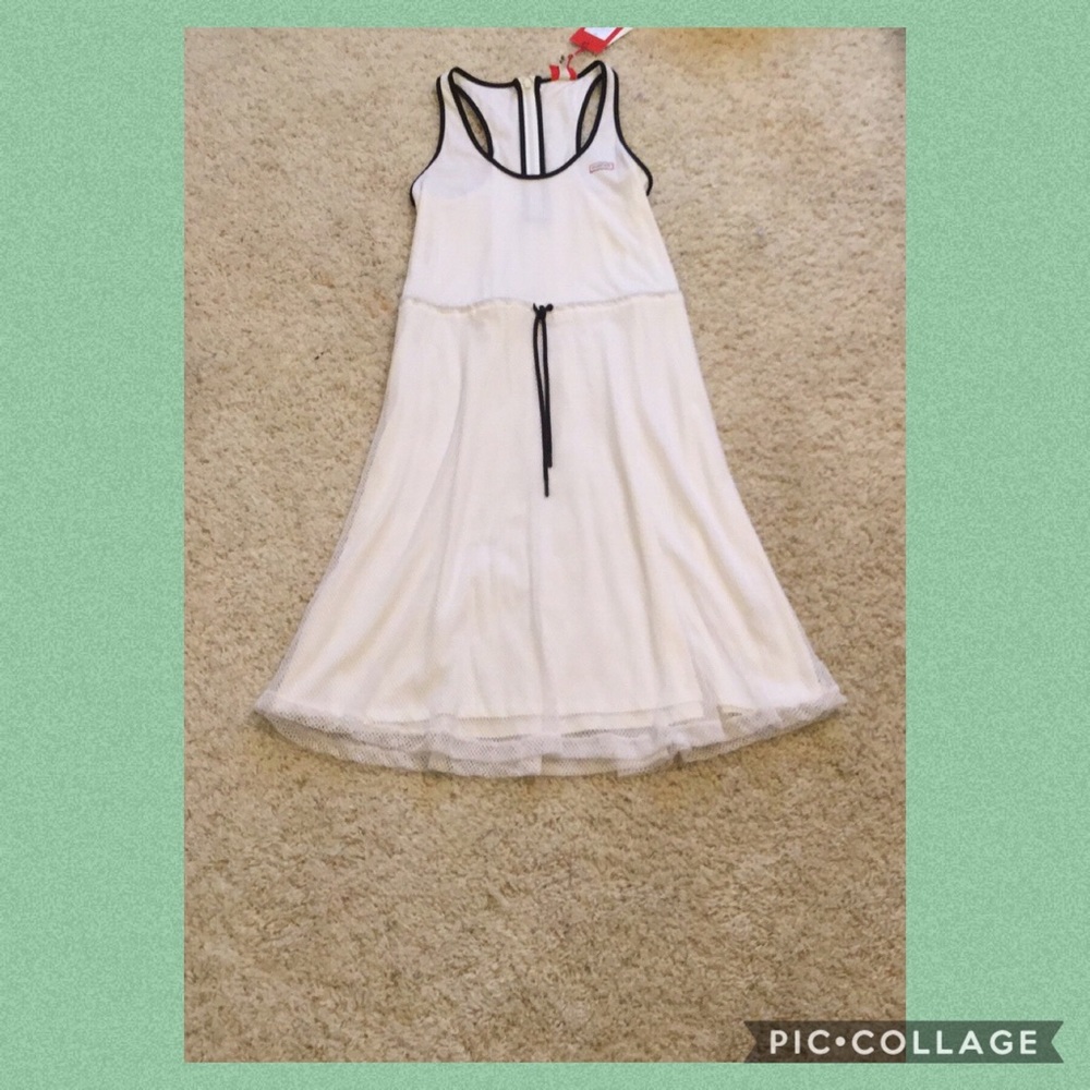 a gorgeous dress you just need in your closet!